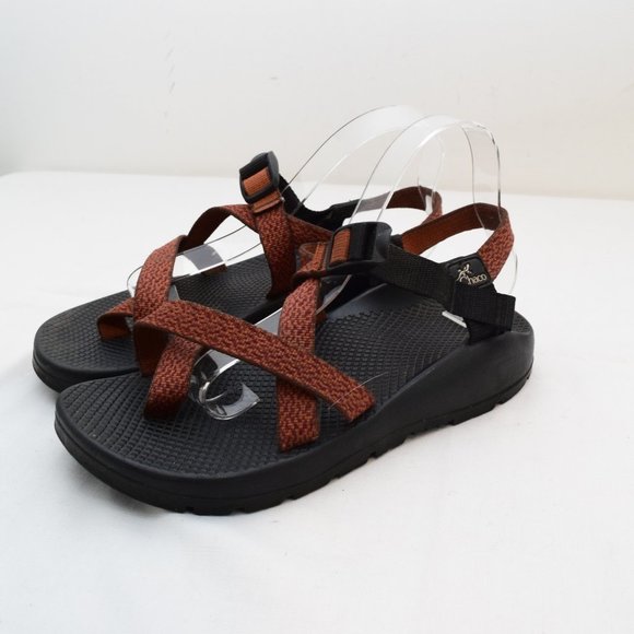womens 9 wide chacos